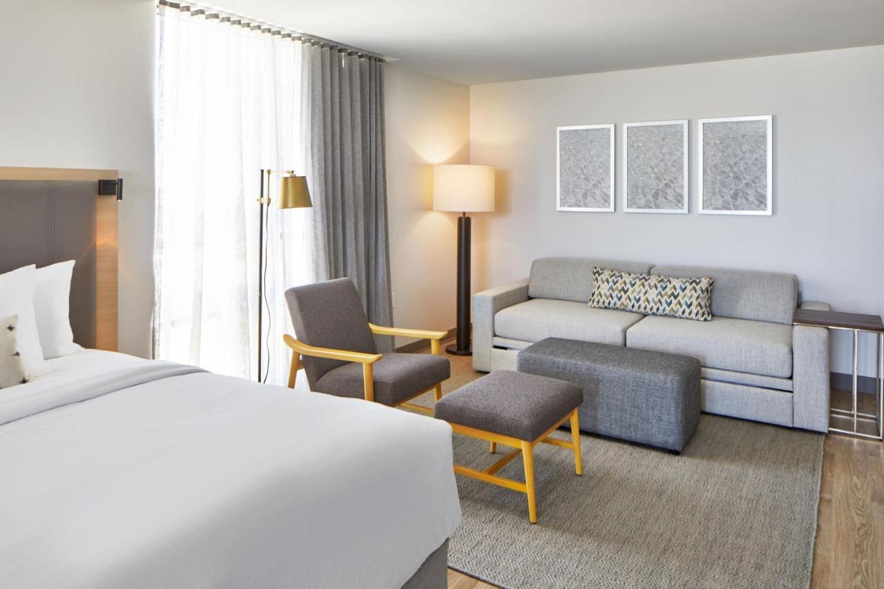 Springhill Suites By Marriott Jacksonville Beach Oceanfront Екстериор снимка